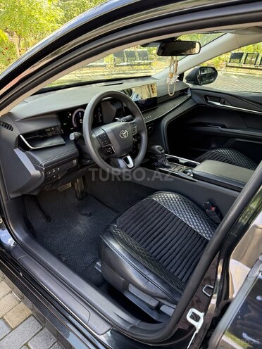 Toyota Camry-8