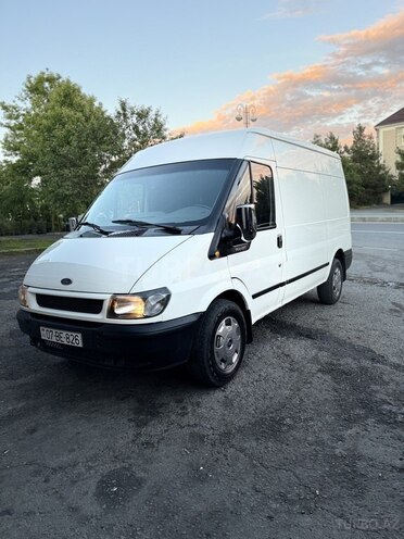 Ford Transit-1