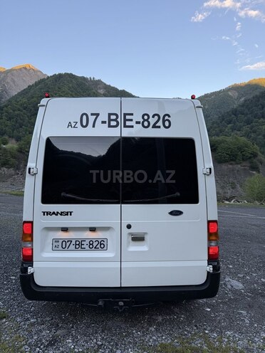 Ford Transit-18