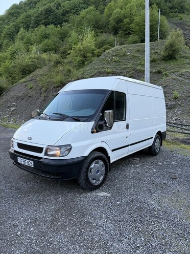 Ford Transit-19