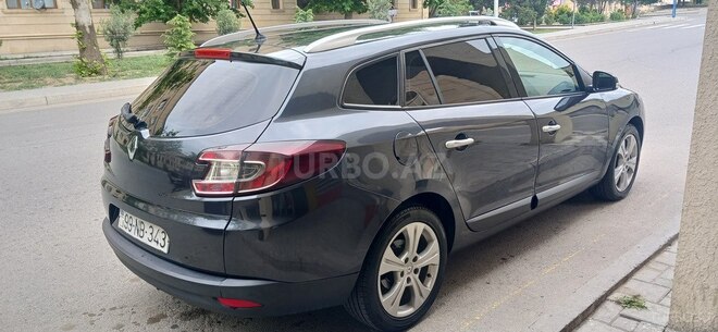 Renault Megane-5