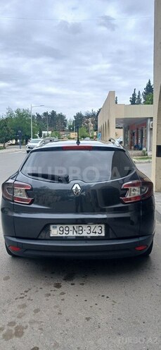 Renault Megane-6