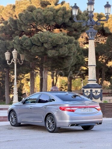 Hyundai Grandeur-6