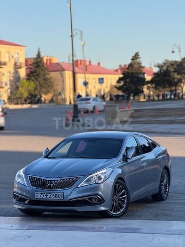 Hyundai Grandeur-11