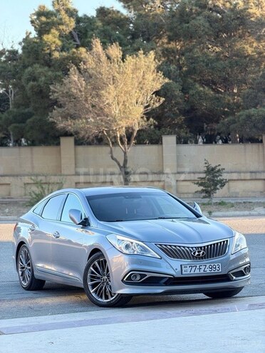 Hyundai Grandeur-10