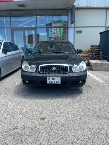 Hyundai Sonata-1
