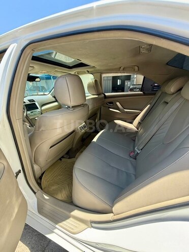Toyota Camry-10