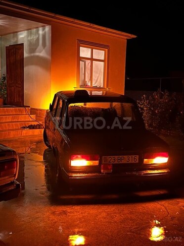 LADA (VAZ) 2107-8
