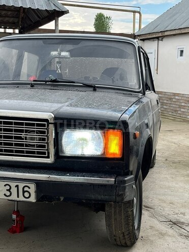 LADA (VAZ) 2107-13