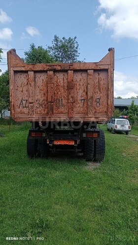 MAZ 650108-2