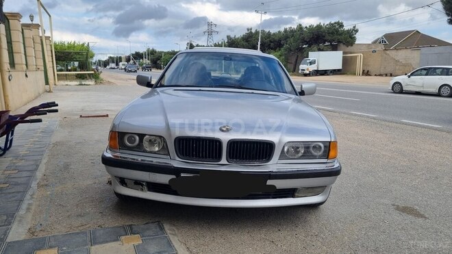 BMW 728-1