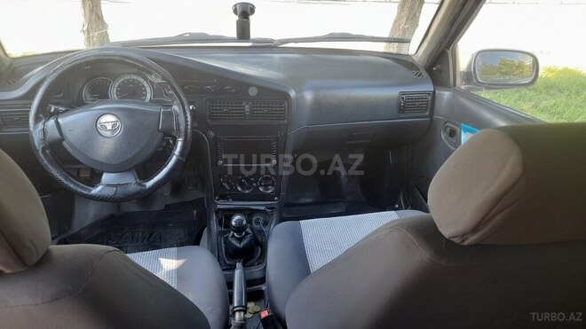 Daewoo Nexia-7