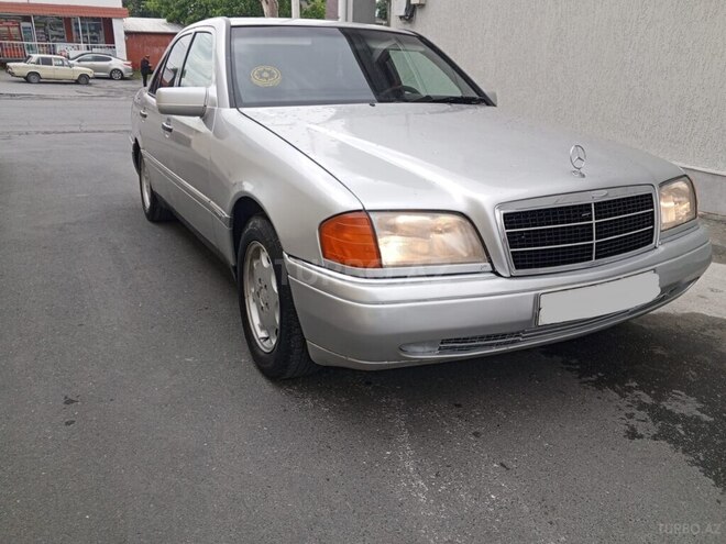 Mercedes C 180-3