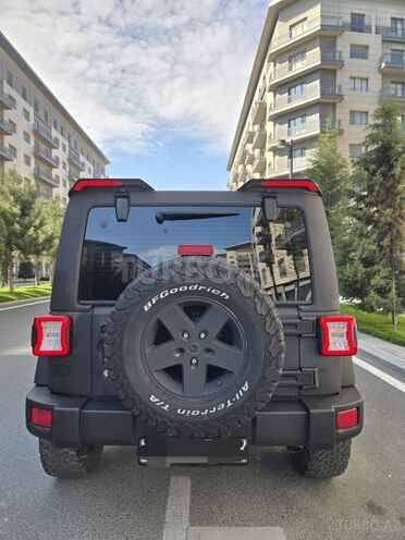 Jeep Wrangler-2
