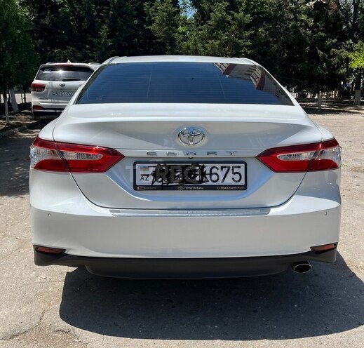 Toyota Camry-2