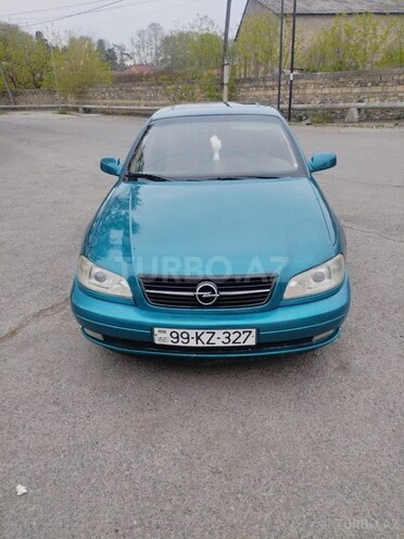 Opel Omega-1