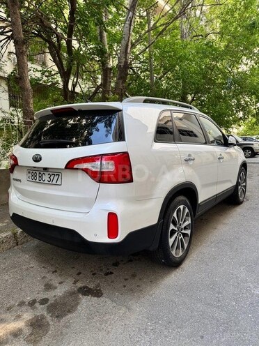 Kia Sorento-4