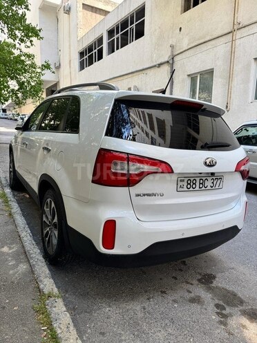 Kia Sorento-3