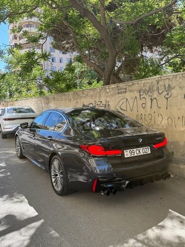 BMW 530-13