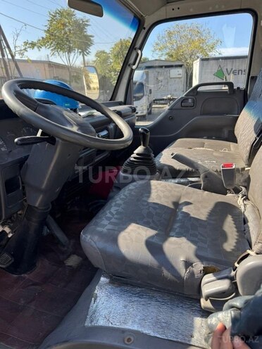 Isuzu NPR 71-6