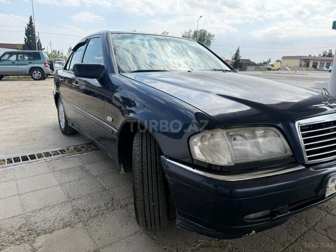 Mercedes C 180-3