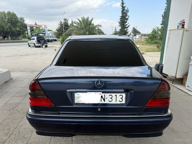 Mercedes C 180-4