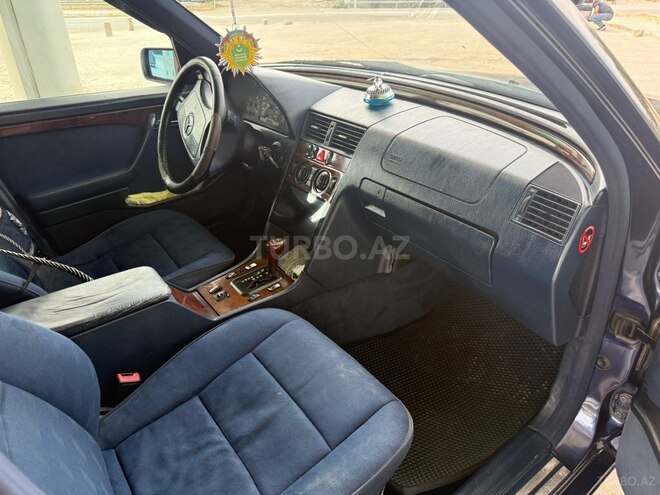Mercedes C 180-8