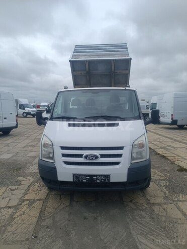 Ford Transit-1
