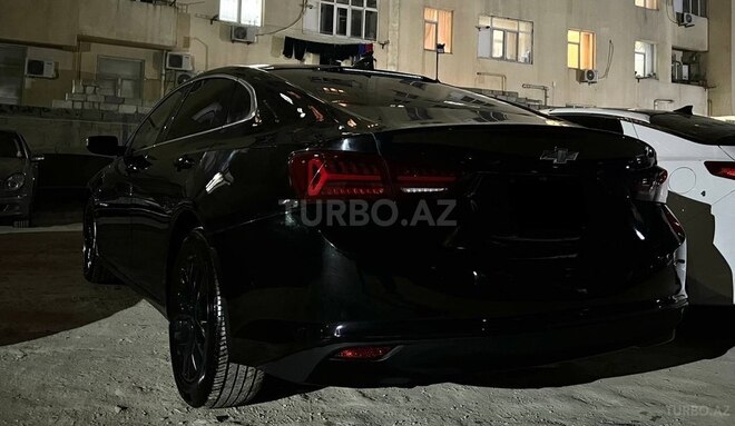 Chevrolet Malibu-8