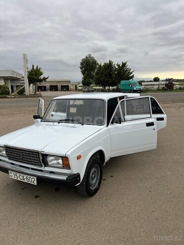LADA (VAZ) 2107-18