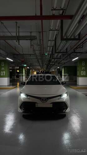 Toyota Camry-1