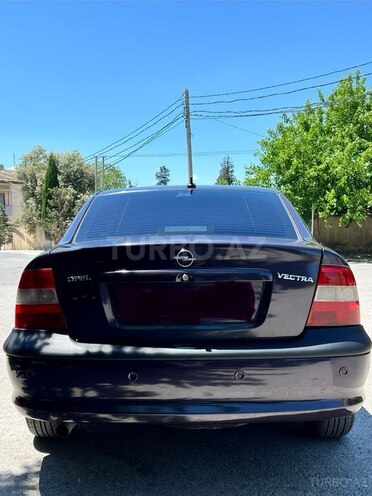 Opel Vectra-3