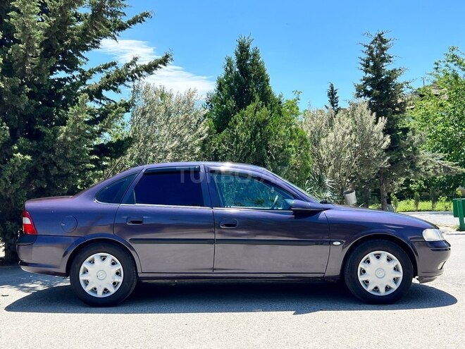 Opel Vectra-8