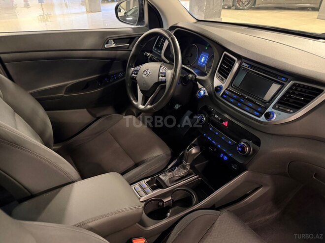 Hyundai Tucson-8