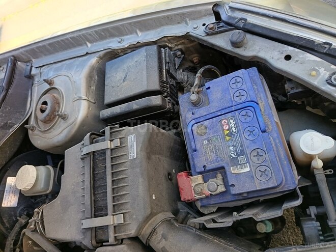 Mitsubishi Lancer-11