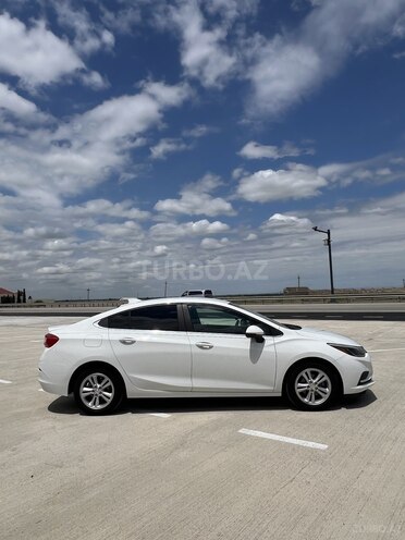 Chevrolet Cruze-4