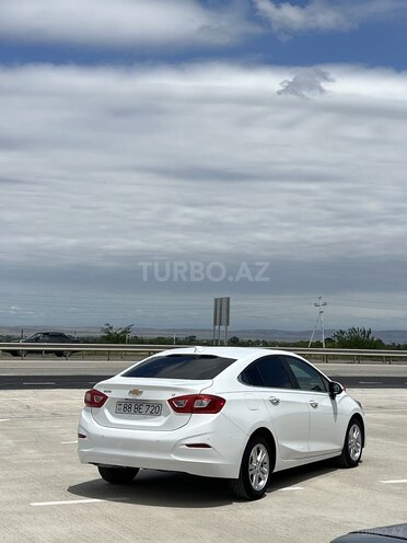 Chevrolet Cruze-6