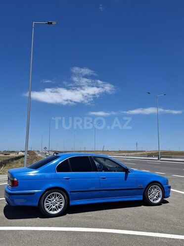 BMW 528-4