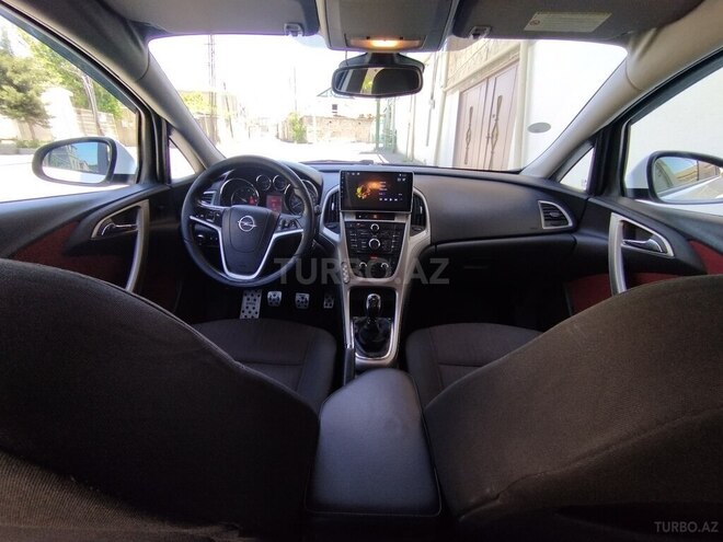 Opel Astra-7