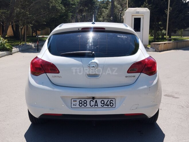 Opel Astra-4