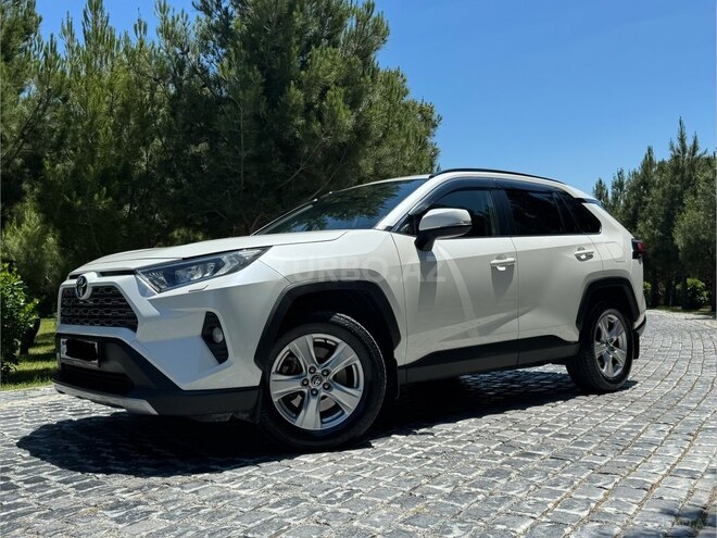 Toyota RAV4-4