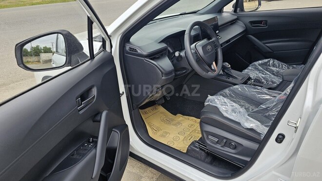 Toyota Corolla Cross-13