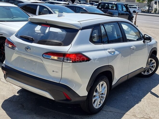 Toyota Corolla Cross-12