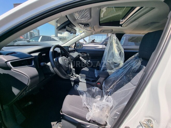 Toyota Corolla Cross-21