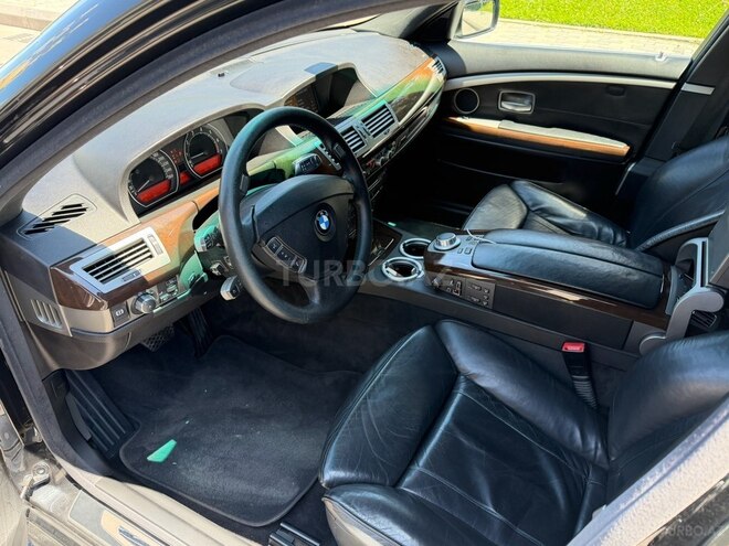 BMW 750-8