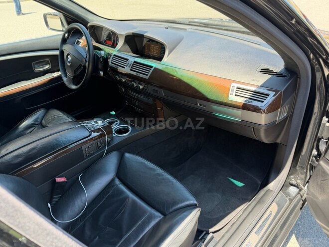 BMW 750-9