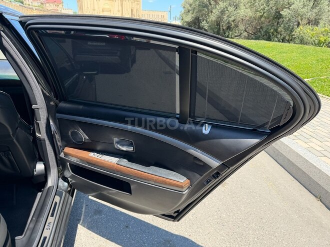BMW 750-11