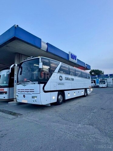 Mercedes 0403-2