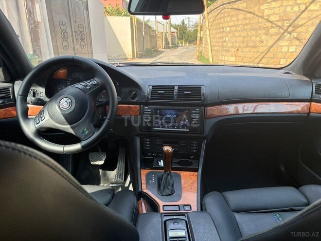BMW Alpina B10-10