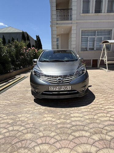 Nissan Note-1